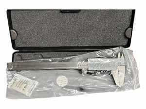 lot 043 image: STORM digital caliper