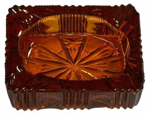 lot 602 image: Vintage Square Amber Ashtray 3 X 2.25 X 1.25