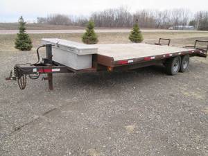 16 x 8.5 foot bed plus ramps traile...