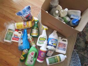 lot 2 image: Lot of household cleaning products ...