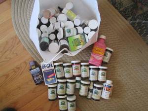 lot 3 image: Health care supplements and supplie...