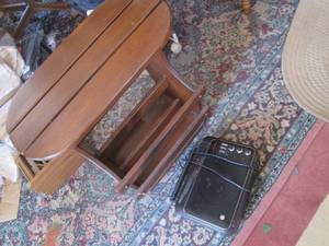 lot 34 image: Wood dual purpose end table and mag...