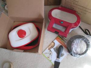 lot 48 image: Microwave grill pan plus a Wolfgang...