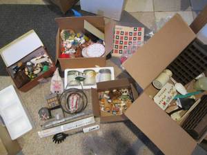 lot 87 image: 3pc candle set, miniatures wall she...