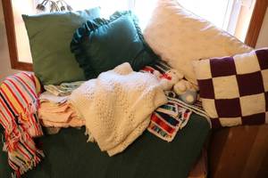 lot 501 image: mixed pillows, blankets, sheets and...