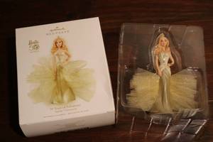 lot 556 image: Hallmark Keepsake ornaments 50 year...