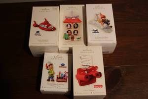 Hallmark Keepsake ornaments mixed k...