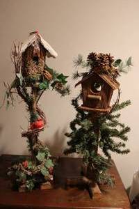 lot 577 image: 2 wooden Christmas decor bird house...