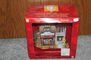 lot 631 image: Fall at rite aid Lighted Porcelain ...