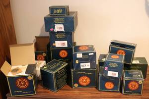 lot 640 image: Collection of Boyds bears and frie...