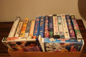 lot 658 image: flat of VHS tapes...