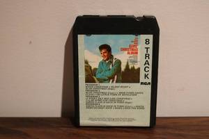 lot 659 image: Elvis 8 Track VCR christmas album...