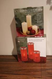lot 669 image: Holiday Time Center piece candles a...