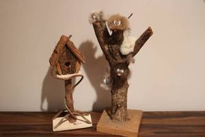lot 676 image: 2wooden decorative pieces...