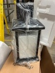 lot 24 image: Outdoor Wall Light Quantity of 4