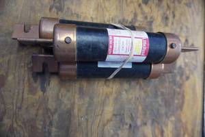 lot 43 image: 3 - Littelfuse FLSR 200 Volt Fuses