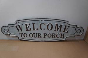 lot 32 image: Galvanized Tin Welcome Sign