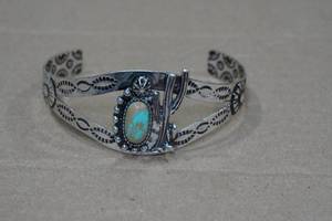 lot 101 image: Turquoise Cactus Silver Tone Bracelet - Cactus