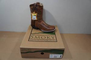 lot 137 image: Smoky Mountain Boots - Womens Size 8