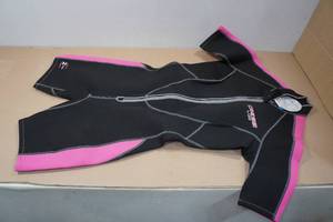 lot 165 image: Cressi Lido Womens 2mm Wetsuit -M3, Pink