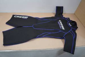 lot 167 image: Cressi Tortuga 2.5mm Womens Wetsuit -S2