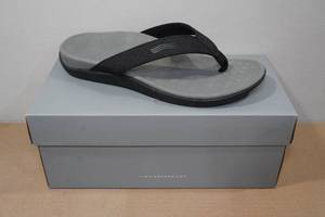 lot 180 image: Vionic 44Wave Unisex Sandals -Mens 8, Womens 9
