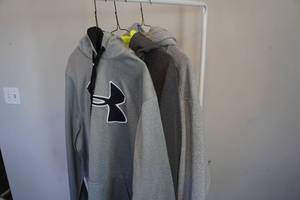 lot 260 image: 3 Mens Hoodies - Under Armour, Nike
