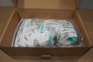 lot 16A image: Lake Placid Summit Adjustable Size Ice Skates JR10-13
