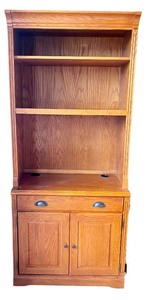 lot 8 image: Executive Office Computer Desk with Shelf & Storage Cabinet