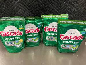 lot 7 image: Set of 4 Cascade Complete Fresh Scent Dishwasher Detergent Packs