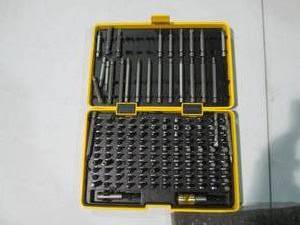 lot 9 image: Titan impact driver bit set...