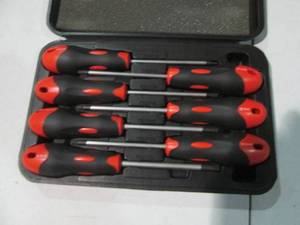 lot 11 image: 7pc Star key driver and bit set in ...