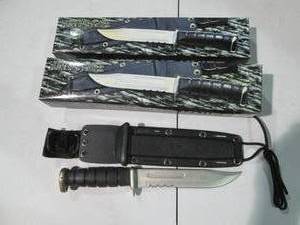 Lot of 2 Fury 60026 fixed blade hun...