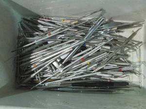 lot 101 image: Plump portion of assorted picks for...