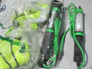 lot 116 image: Pair of florescent green treble wor...