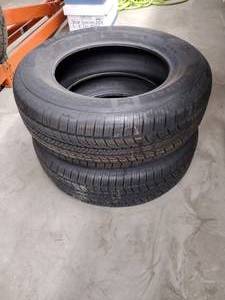 lot 18 image: 2 New General tire altimax RT43 22565 R 16 100H