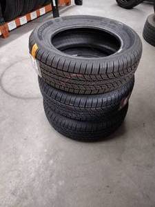 lot 29 image: 3 New General Tire altimax RT43 19560 R 15 83T