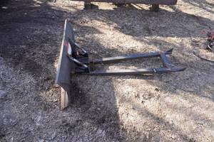lot 14 image: Western 4 ATV Mount Snow Plow