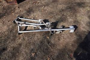 lot 20 image: Contractors Dry Wall Construction Stilts