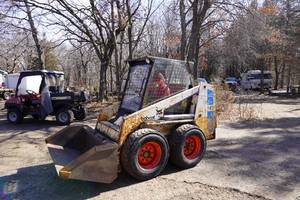 Late 1980's Bobcat Model 743 Skid Loader Skid Steer