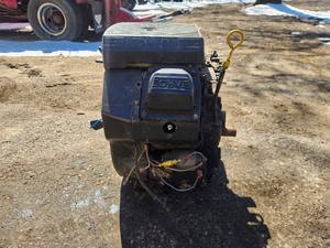 lot 9 image: Kohler Brand 20 hp Gas Utility Motor