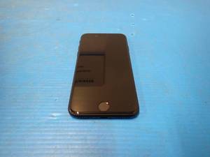 lot 26 image: Apple&nbspiPhone SE (2020) A2275  64GB of storage  Cellular carrier unlocked  Includes Charging cable