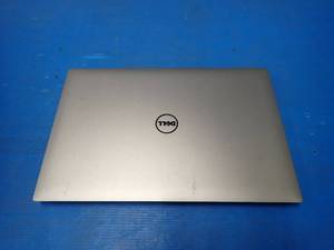 lot 60 image: Dell&nbspPrecision 5520 Laptop &nbspINTEL(R) CORE(TM) I7-6820HQ CPU  2.70GHZ  32GB DDR4 SDRAM  256GB HD  15.7 screen with 1920 x 1080 HD Resolution  NO Battery  NO OS  No Cables