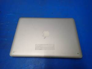 lot 64 image: Apple&nbspMacBookPro9,2 Laptop &nbspINTEL CORE I5-3210M 2.5 Ghz  4GB DDR3 SDRAM  13.3 screen with 1280 x 800 Resolution  NO HD  NO IOS  Includes power cable 