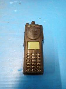 lot 72 image: Motorola&nbspXTS 3000 Walkie-Talkie  no antennae 