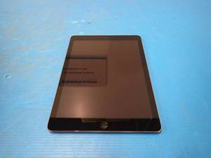 lot 76 image: Apple&nbspiPad Air 1st Gen A1474  32GB of storage  WIFI only  Includes Charging Cable 