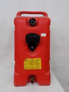 lot 14 image: 14 gal Fuel Tank