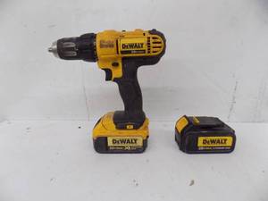 Dewalt 20v Max Drill with 2-20 VMax Lithium-Ion Batteries