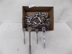 lot 21 image: Sockets & Ratchets, Stanley ratchets  Sockets 14-38-12