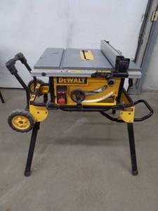 Dewalt 10" Table Saw with stand/ Works